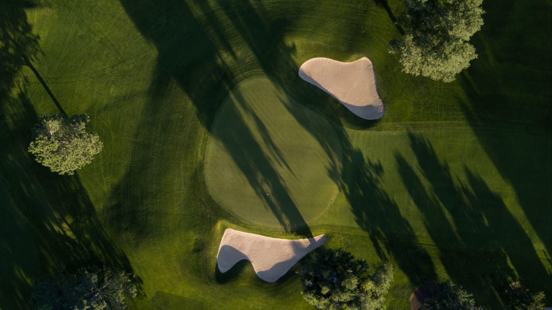 Caldecott Hall Golf Club